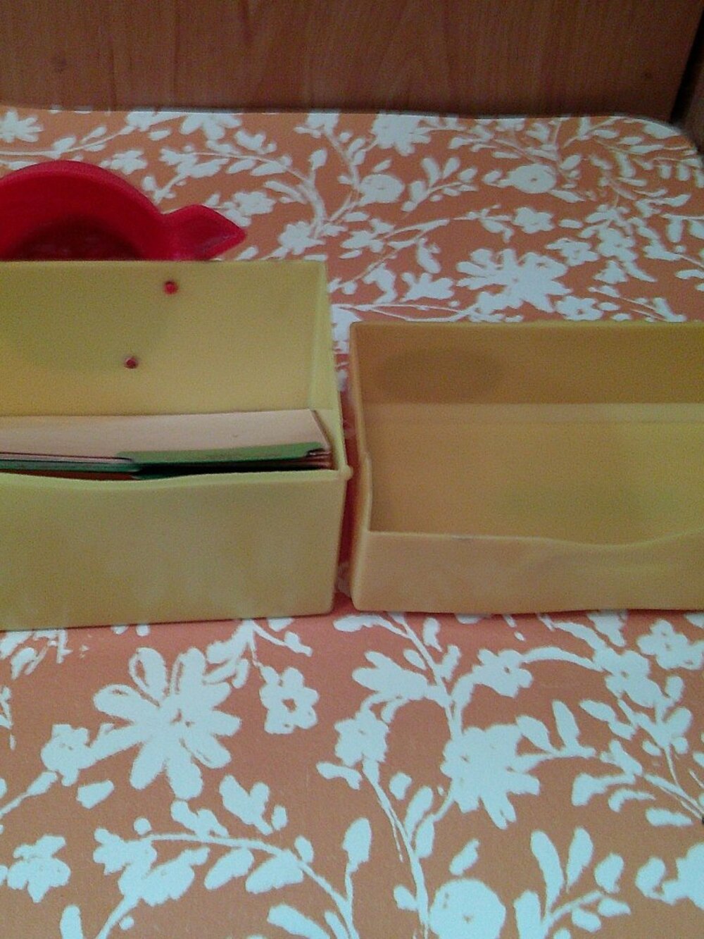 VTG Black Americana Yellow Recipe Box & Porcelain Aunt Jemima Thimble - Picture 7 of 14